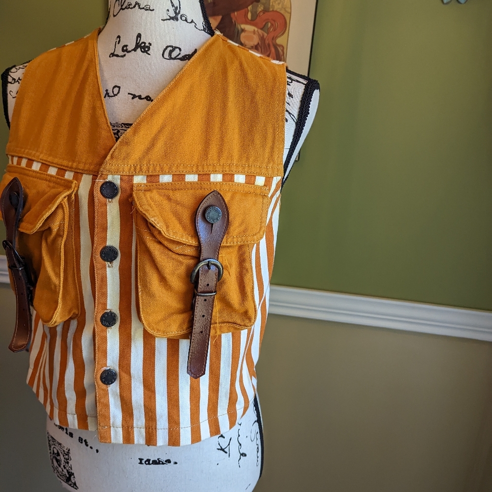 Vintage Tom boys of California vest. - Picture 2 of 10